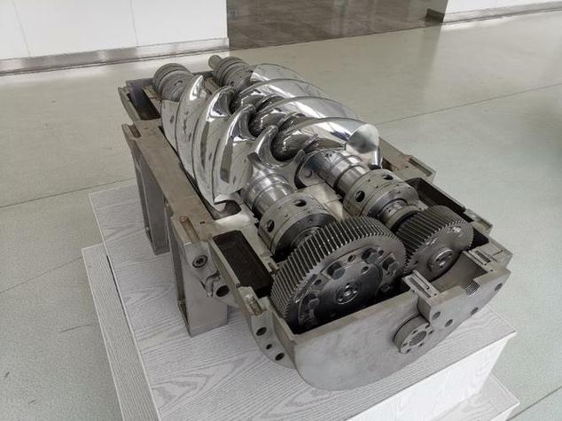 螺杆压缩机的基本结构及原理 螺杆压缩机的基本结构及原理